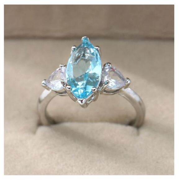 Size 10 Sterling Silver .925 Band Lab Created Stones Ring - Picture 5 of 6